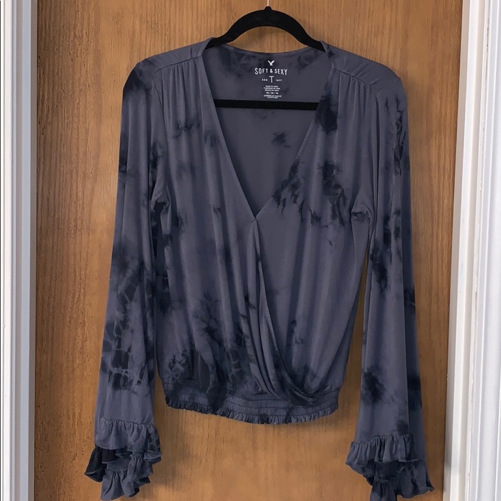 American Eagle Soft & Sexy Long Sleeve - Medium